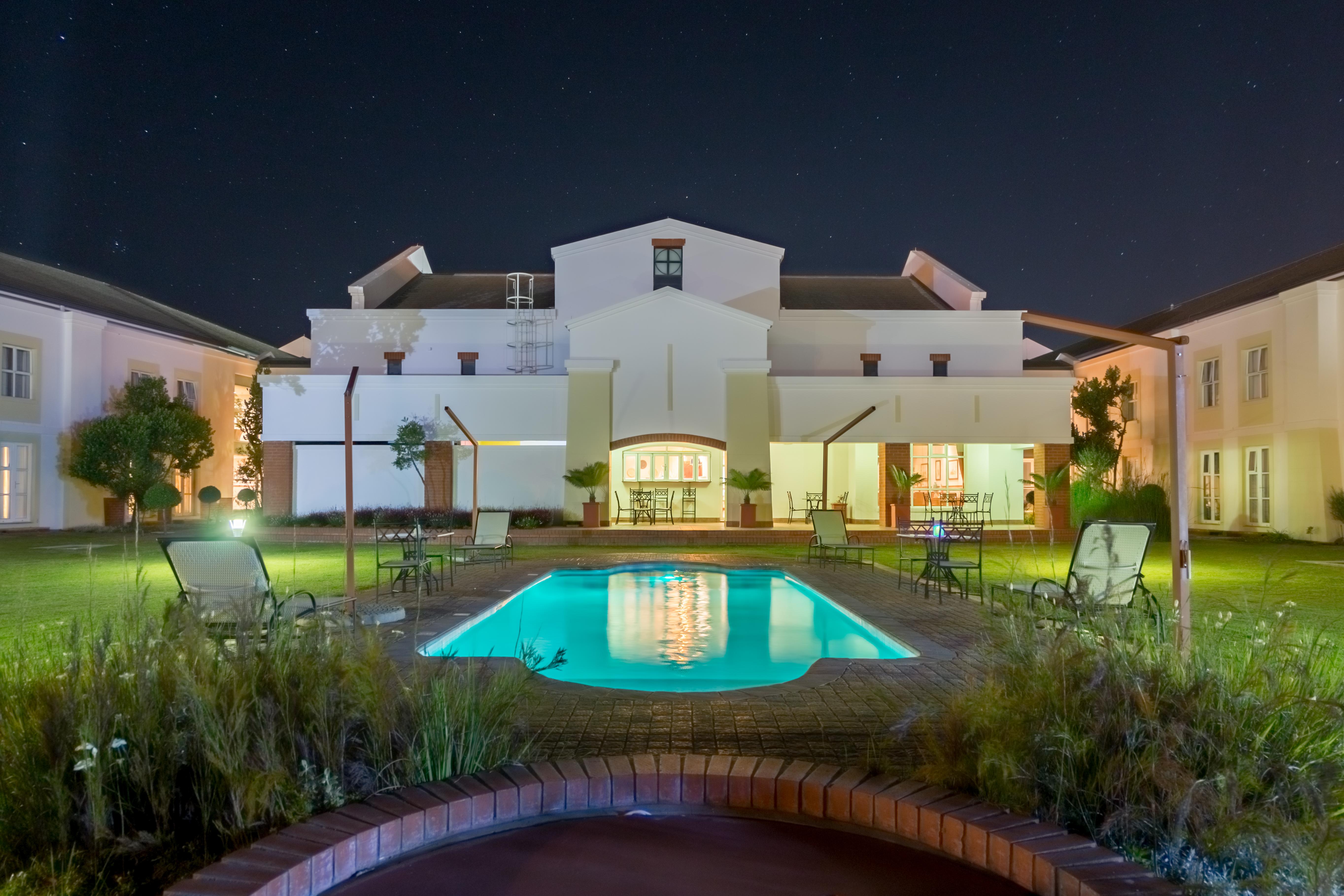 Town Lodge ג'ורג' מראה חיצוני תמונה