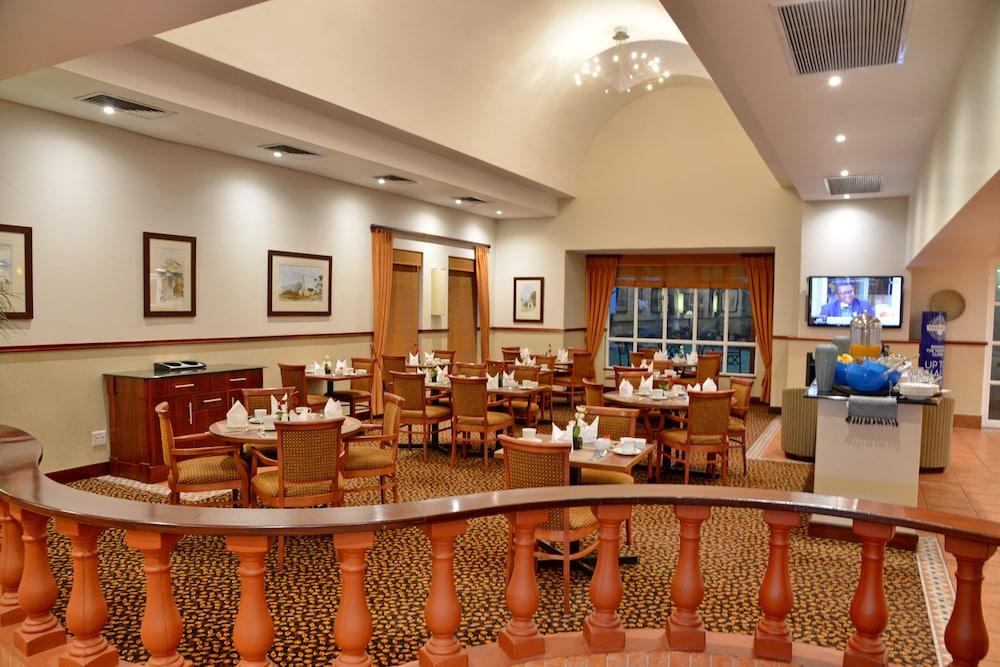 Town Lodge ג'ורג' מראה חיצוני תמונה